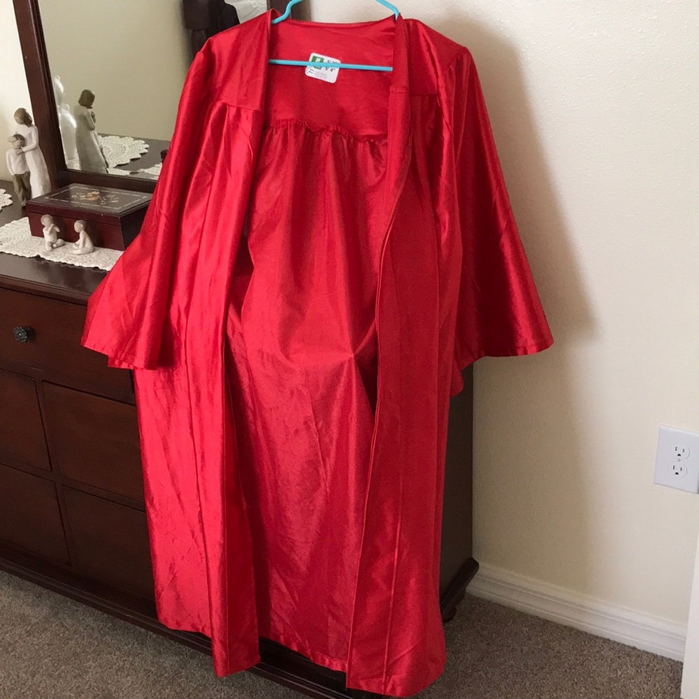 Graduation grown - Picture 2 of 4